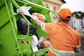 Best Appliance Removal  in Waverly, IA